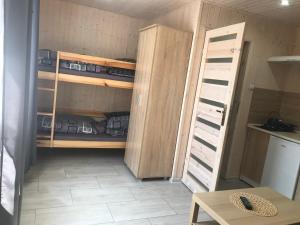 Kuchyň nebo kuchyňský kout v ubytování Pokoje u Grubego