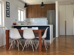 Kuchyň nebo kuchyňský kout v ubytování Villa Sol