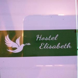 Majutusasutuses Elisabeth Hostel olev sertifikaat, autasu, silt või muu dokument