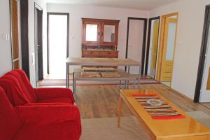 Posedenie v ubytovaní Illés Apartman