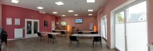 TV a/nebo společenská místnost v ubytování Sportpension "Seminarhaus an der Eider"
