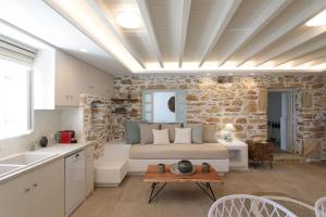 A seating area at Phoenicia Naxos
