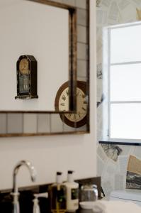 Η κουζίνα ή μικρή κουζίνα στο The Vagabond's House Boutique Inn +61 φωτογραφίες
