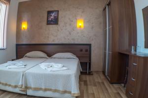 Gambar di galeri bagi Chrystal Guest House di Obzor