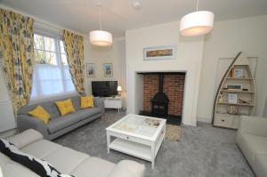 Posezení v ubytování Quay Corner, 5 bed house, Christchurch Dorset