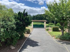 Giardino di Spacieuse maison dans un parc privée