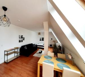 Gallery image of Zentrales Dachgeschoss-Apartment Bielefeld in Bielefeld