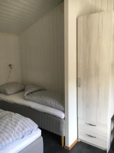 Afbeelding uit fotogalerij van Nesheim Hytter & Camping in Bjordal