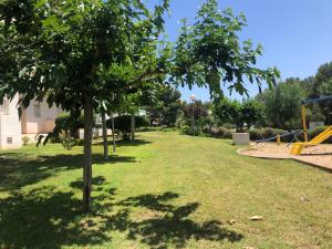 Jardín al aire libre en Apartamento SalouMar