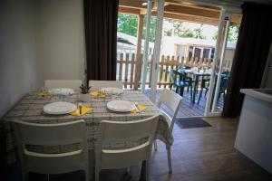 Restaurace v ubytování Campeggio Tranquilla