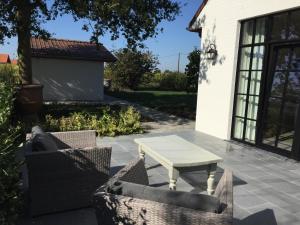 Posezení v ubytování Madelette B&B