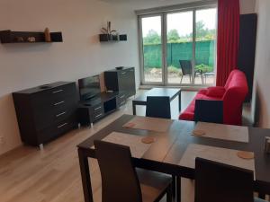 Fotografie z fotogalerie ubytování Apartment Park Radouč - 60m2 v destinaci Mladá Boleslav