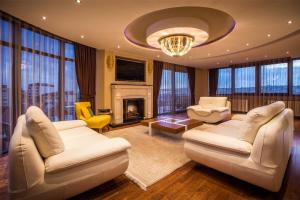 Χώρος καθιστικού στο Bentley Apartments