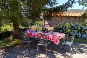 Vonkajšia záhrada v ubytovaní Casa da Labaceira