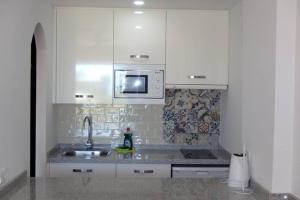 Fotografia z galérie ubytovania APARTAMENTO PALMERAS nsf25 studio, TORRECILLA, NERJA v destinácii Nerja