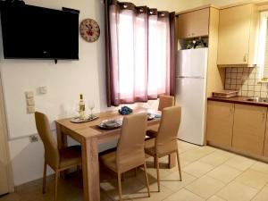 Kuchyň nebo kuchyňský kout v ubytování DIMITRIS APARTMENT