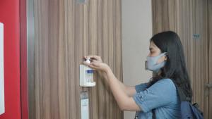 Foto sihtkohas Cibubur asuva majutusasutuse RedDoorz Plus near Trans Studio Cibubur 2 galeriist