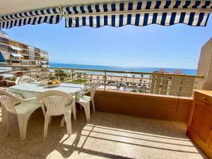 Fotografie z fotogalerie ubytování Nereo 7 Primera Linea de Playa San Juan Piscina, Parking wifi Inmobiliaria Leo v destinaci Alicante