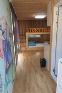 Giường trong phòng chung tại Dongwon Youthhostel