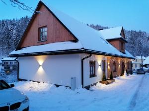 Biała Owieczka B&B Szczyrk v zime