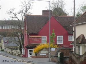 The building where the hotel is located 
