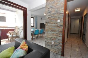 Posezení v ubytování LUXURY APARTMENT KALA 2