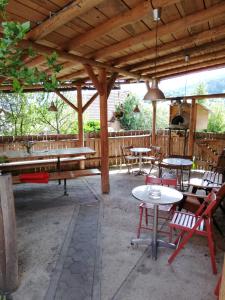 Restaurace v ubytování PENZIJON URBANC