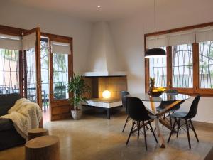 Posedenie v ubytovaní Entre Pinos P1 Beach Apartment