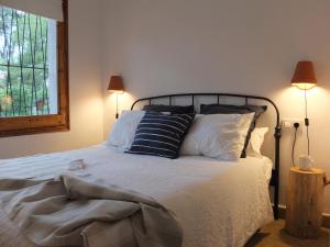 Posteľ alebo postele v izbe v ubytovaní Entre Pinos P1 Beach Apartment