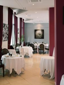 Restoran või mõni muu söögikoht majutusasutuses Hôtel de l'Image