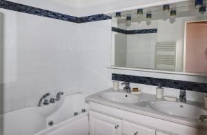 Φωτογραφία από το άλμπουμ του Très bel appartement front de mer -4 personnes- σε Palavas-les-Flots +13 φωτογραφίες