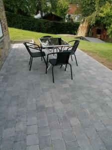Terrasse ou espace extérieur de l'établissement A La Reid Paisible