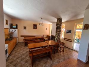 Afbeelding uit fotogalerij van Villa Mura in Razlog +33 foto's