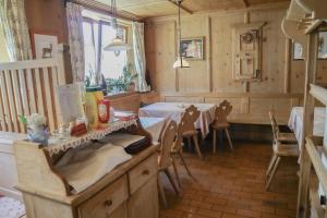 Zdjęcie z galerii obiektu Gasthof Albergo Neuwirt w mieście Val di Vizze