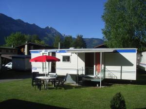 Imagen de la galería de Altogold Swiss Holidays At Manor Farm 5*, en Interlaken 87 fotos más