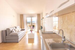 Kuchyň nebo kuchyňský kout v ubytování Steko Accomodations