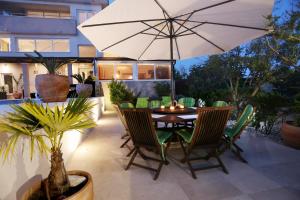 En terrasse eller udendørsområde på Holiday Home Villa Di