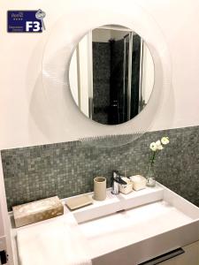 Ένα μπάνιο στο Carlo's B149F - Sanremo Centro my - Suites -