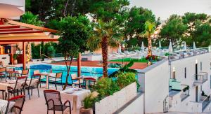 Bazén v ubytování Hotel Eden nebo v jeho okolí