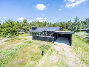 Fotografie z fotogalerie ubytování Holiday home Henne XV v destinaci Henne Strand