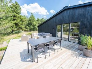 Fotografie z fotogalerie ubytování Holiday home Henne XV v destinaci Henne Strand