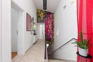 Gambar di galeri bagi Villa Vesna with heated pool di Makarska +30 gambar