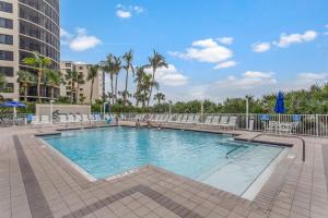 Gallery image of Gull Wing Beach in Fort Myers Beach