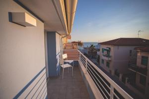 Balcony o terrace sa Via Siena 4 - Suites & Rooms