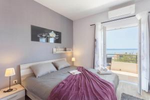 Posteľ alebo postele v izbe v ubytovaní Villa Cupido in Makarska, private pool + 29 fotografií