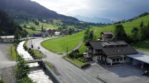 Příroda nedaleko penzionu + 37 fotografií