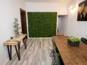 Fotografia z galérie ubytovania Elegante Apartamento para 5 en el centro de Cáceres con wifi v destinácii Cáceres