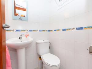 Kúpeľňa v ubytovaní Holiday Home Remedios by Interhome