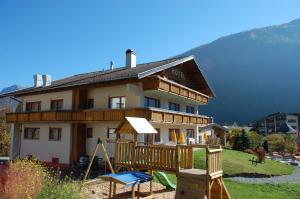 Gallery image of Hotel Panorama in Elbigenalp