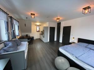 Postel nebo postele na pokoji v ubytování Apartmany Na Salasi